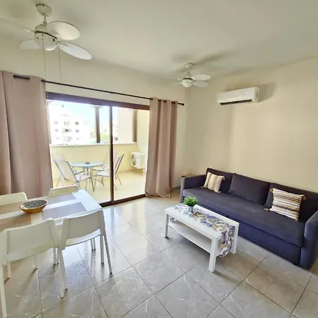Апартаменты Queen Anna's Dream 1 Bedroom *